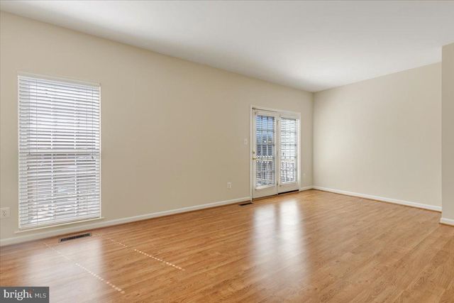 43187 OWEN PARK WAY, Chantilly, VA 20152