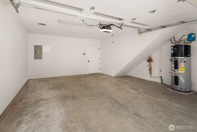 18011 2nd Avenue NE #B, Shoreline, WA 98155