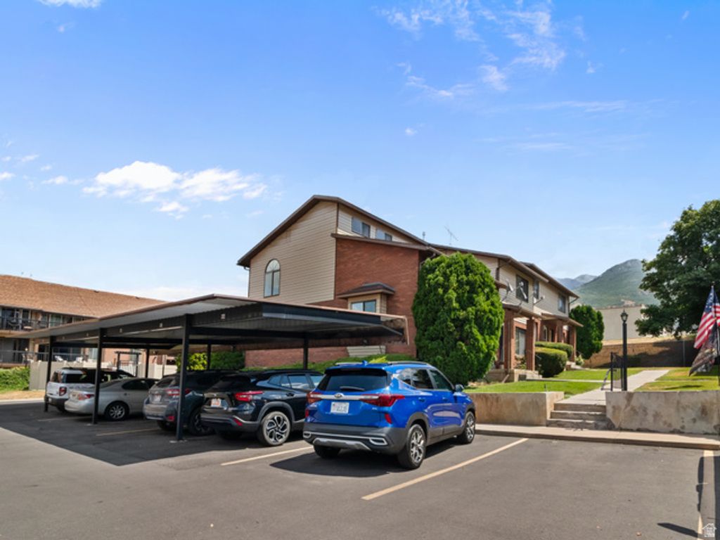 1113 COUNTRY HILLS DR #B2, Ogden, UT 84403 — photo 3