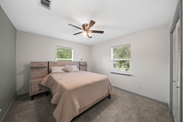 3802 Bayshore Drive, Bacliff, TX 77518