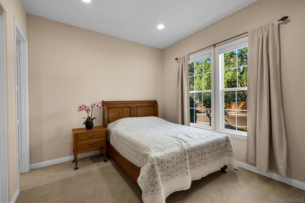 Image 19 of property listing at 15364 Palomino Mesa, San Diego, CA 92127