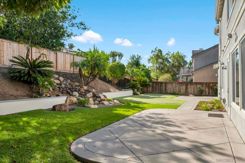 Image 26 of property listing at 15364 Palomino Mesa, San Diego, CA 92127