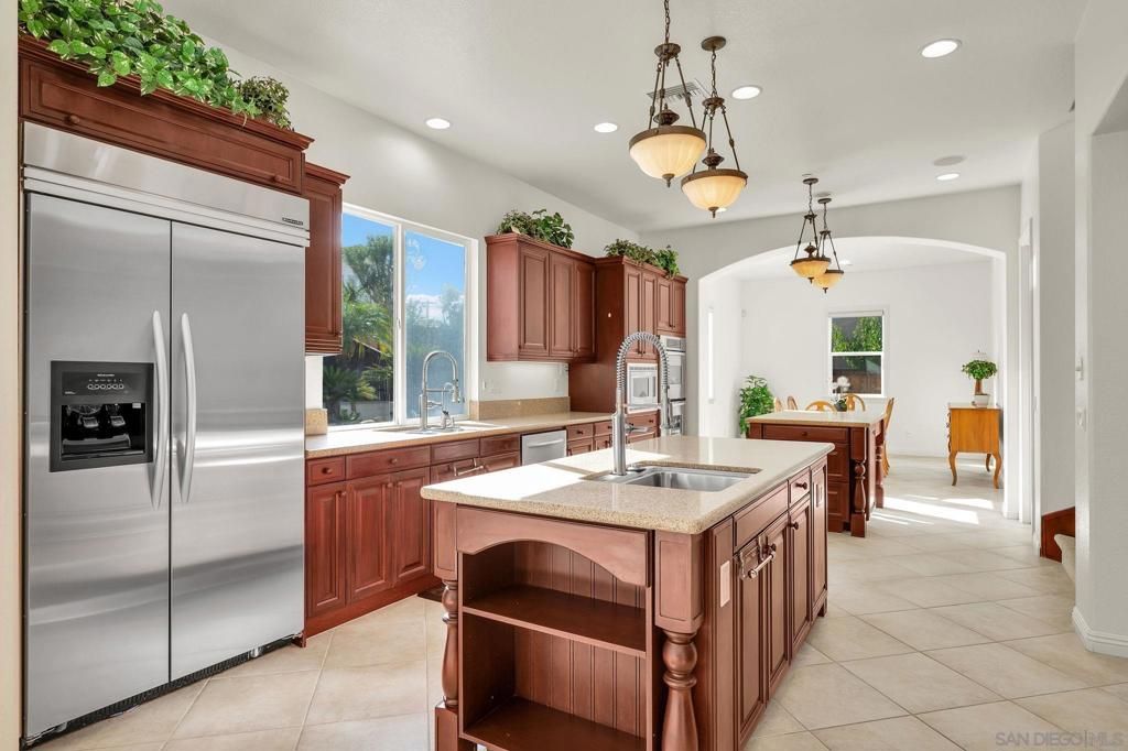 Image 4 of property listing at 15364 Palomino Mesa, San Diego, CA 92127