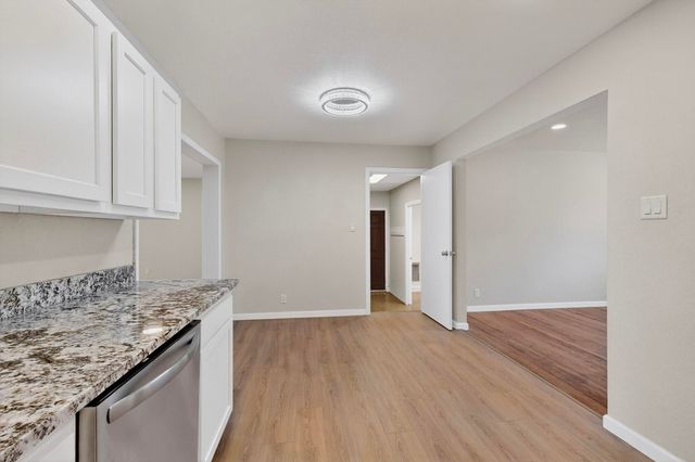 5001 Douglas Macarthur Road NE, Albuquerque, NM 87110