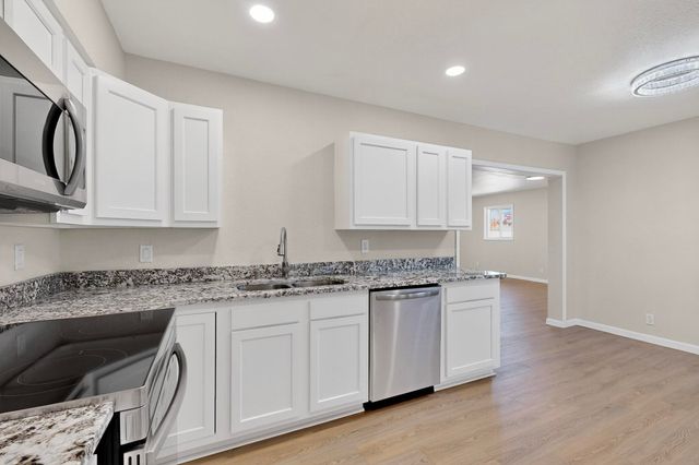 5001 Douglas Macarthur Road NE, Albuquerque, NM 87110