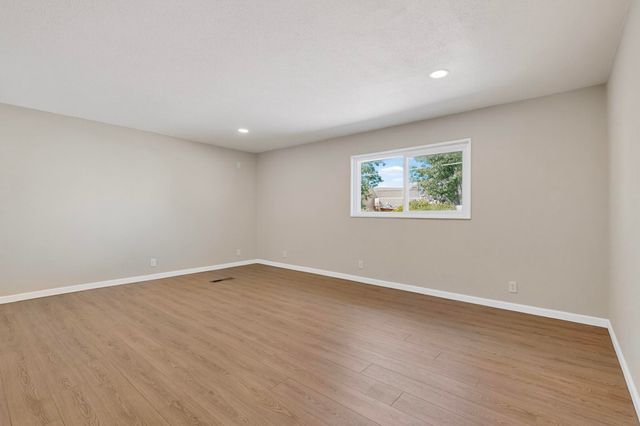 5001 Douglas Macarthur Road NE, Albuquerque, NM 87110