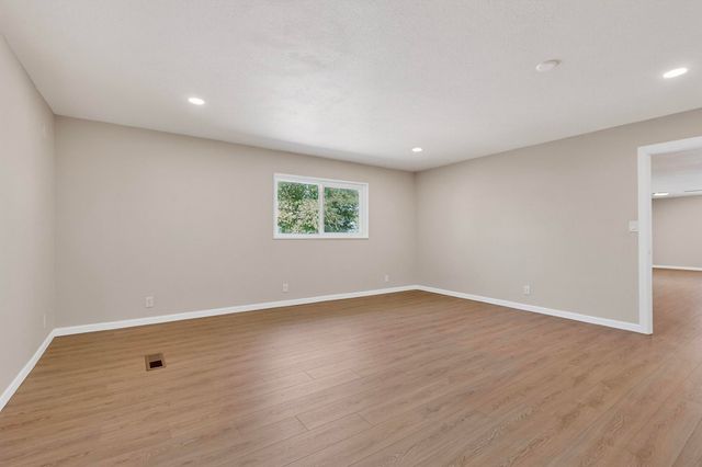 5001 Douglas Macarthur Road NE, Albuquerque, NM 87110