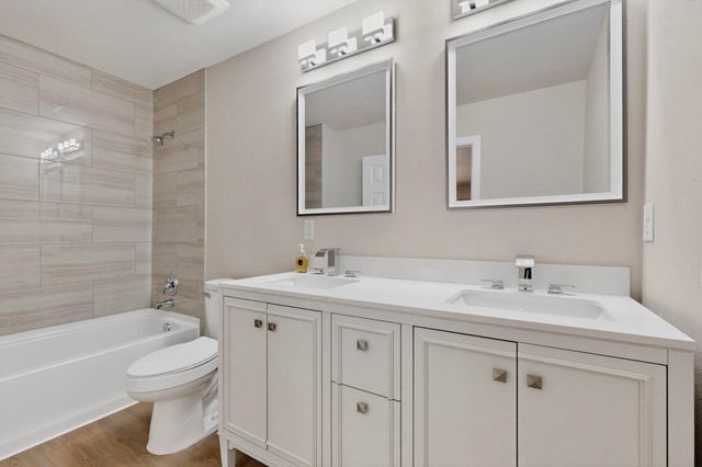 5001 Douglas Macarthur Road NE, Albuquerque, NM 87110