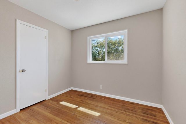 5001 Douglas Macarthur Road NE, Albuquerque, NM 87110