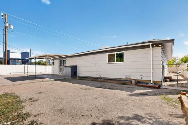 5001 Douglas Macarthur Road NE, Albuquerque, NM 87110
