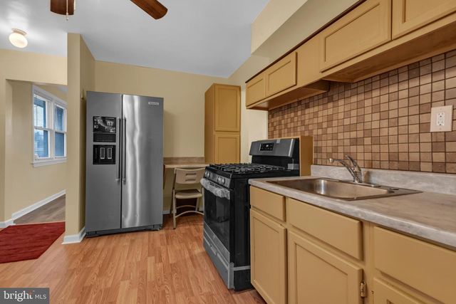 5025 ADDISON RD, Capitol Heights, MD 20743