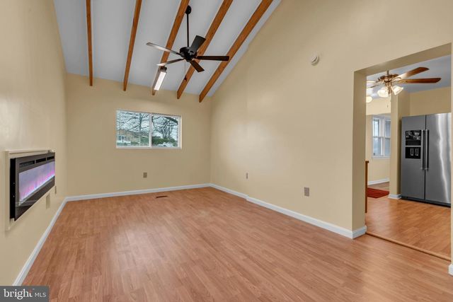 5025 ADDISON RD, Capitol Heights, MD 20743