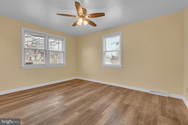 5025 ADDISON RD, Capitol Heights, MD 20743