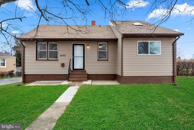 5025 ADDISON RD, Capitol Heights, MD 20743