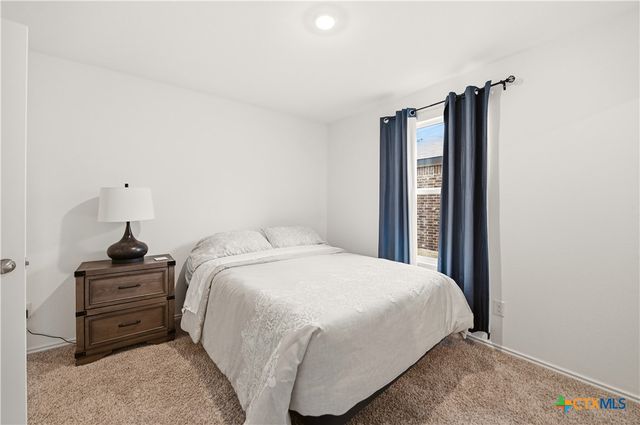 304 Sonterra Drive, San Marcos, TX 78666