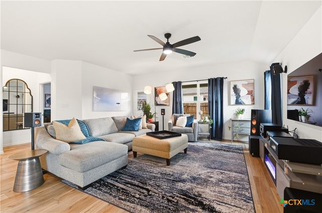 304 Sonterra Drive, San Marcos, TX 78666
