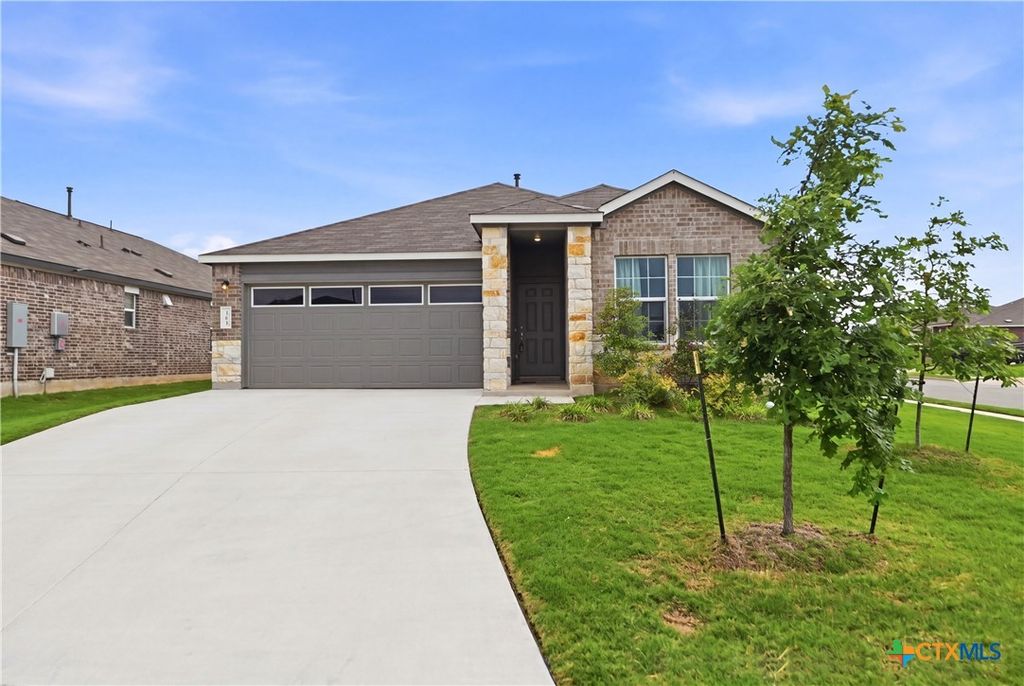 304 Sonterra Drive, San Marcos, TX 78666