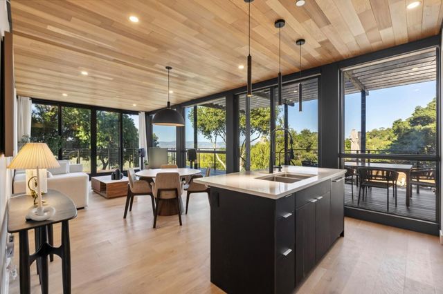 19751 Hicks Road, Los Gatos, CA 95032