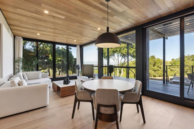 19751 Hicks Road, Los Gatos, CA 95032