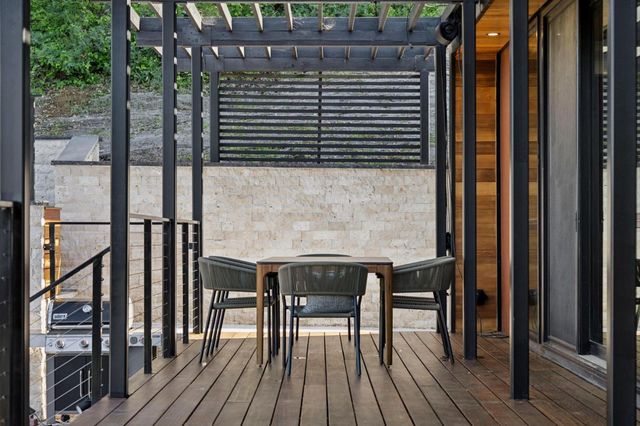 19751 Hicks Road, Los Gatos, CA 95032