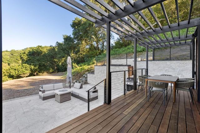 19751 Hicks Road, Los Gatos, CA 95032