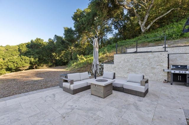 19751 Hicks Road, Los Gatos, CA 95032