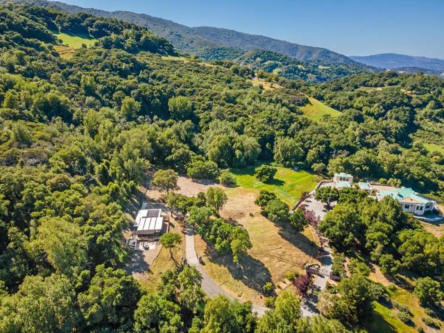 19751 Hicks Road, Los Gatos, CA 95032