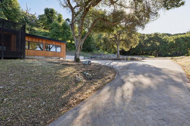 19751 Hicks Road, Los Gatos, CA 95032