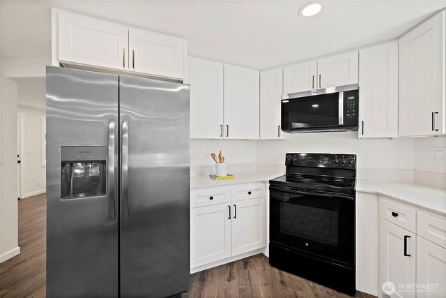 19309 127th Avenue NE, Bothell, WA 98011