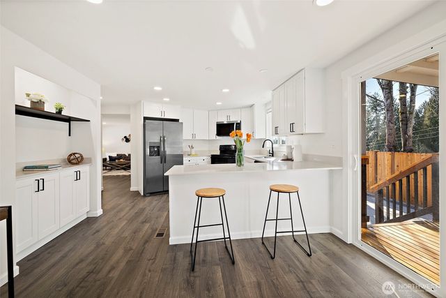 19309 127th Avenue NE, Bothell, WA 98011