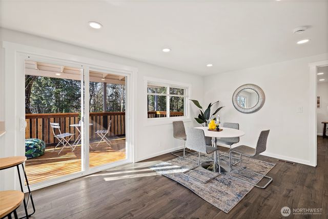 19309 127th Avenue NE, Bothell, WA 98011