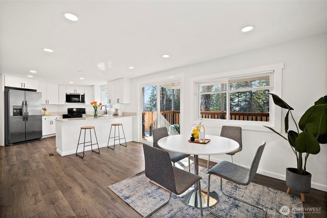 19309 127th Avenue NE, Bothell, WA 98011