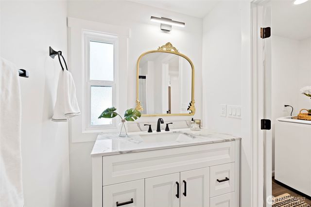 19309 127th Avenue NE, Bothell, WA 98011