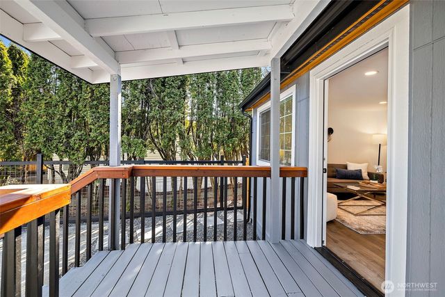 19309 127th Avenue NE, Bothell, WA 98011