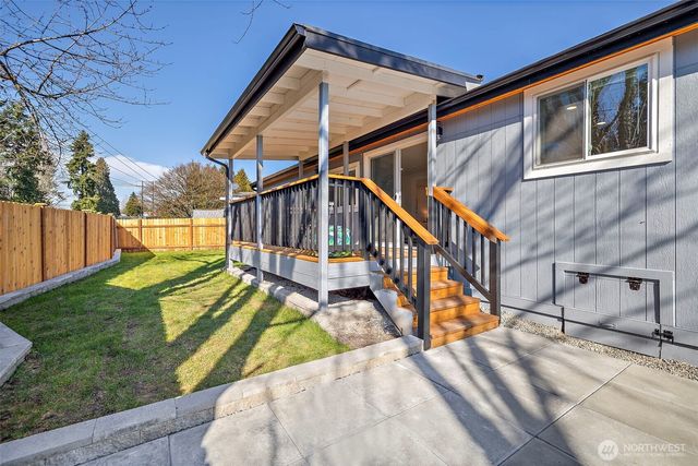 19309 127th Avenue NE, Bothell, WA 98011