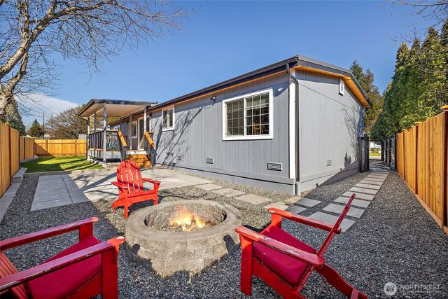 19309 127th Avenue NE, Bothell, WA 98011