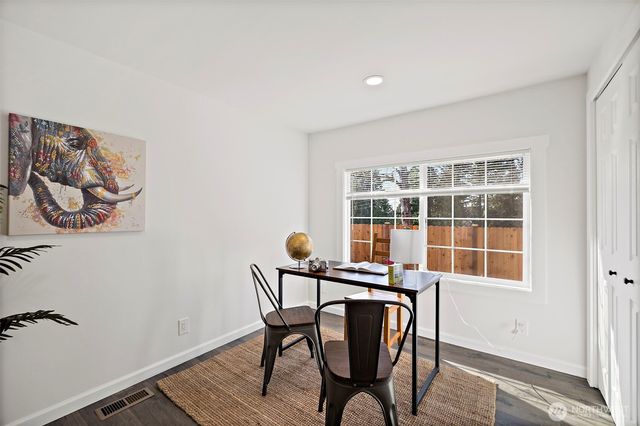 19309 127th Avenue NE, Bothell, WA 98011