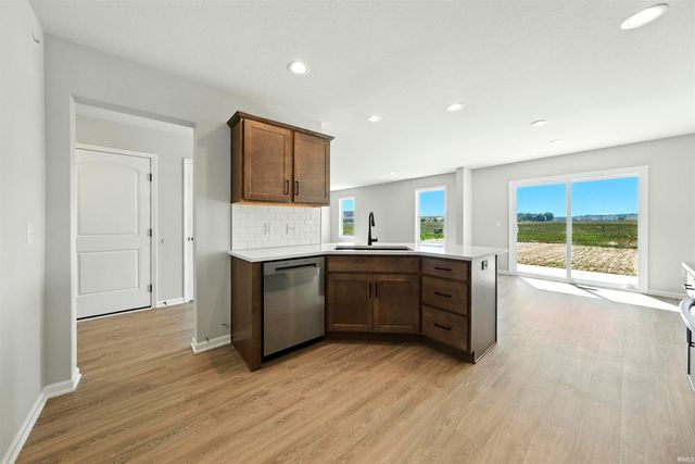 5207 Mountain Sky Cove, Fort Wayne, IN 46818