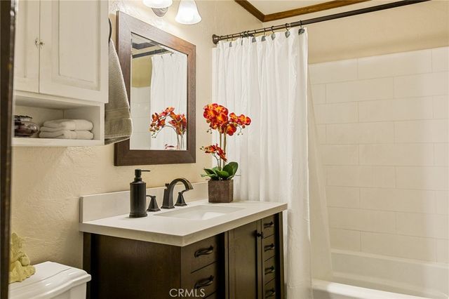 31071 Mountain Oak, Running Springs, CA 92382