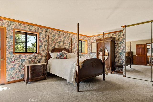 31071 Mountain Oak, Running Springs, CA 92382