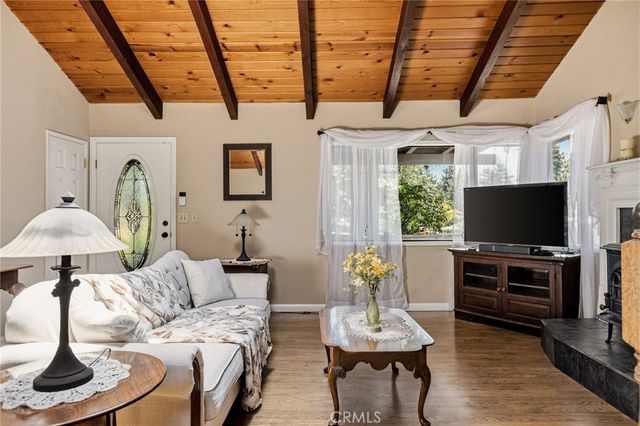 31071 Mountain Oak, Running Springs, CA 92382