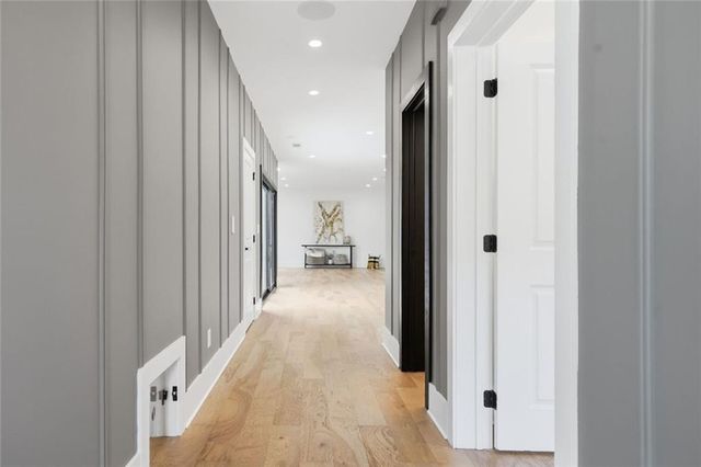 6725 Halcyon Way, Alpharetta, GA 30005