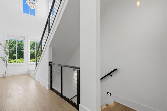 6725 Halcyon Way, Alpharetta, GA 30005