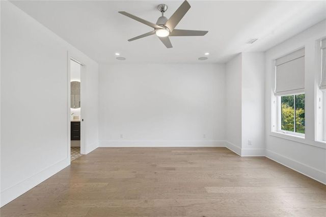 6725 Halcyon Way, Alpharetta, GA 30005