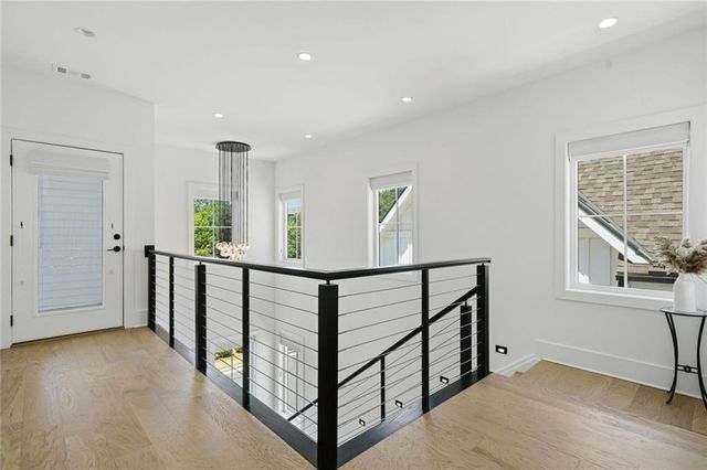 6725 Halcyon Way, Alpharetta, GA 30005