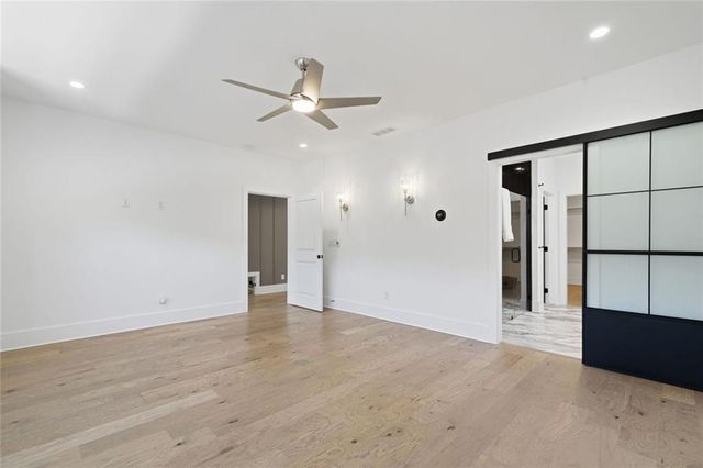 6725 Halcyon Way, Alpharetta, GA 30005