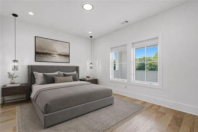 6725 Halcyon Way, Alpharetta, GA 30005
