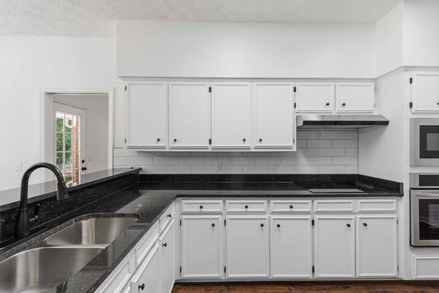 1107 Laurelwood Road, Columbus, GA 31904