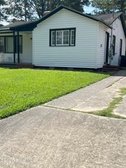 605 Grove Street NE, Wilson, NC 27893