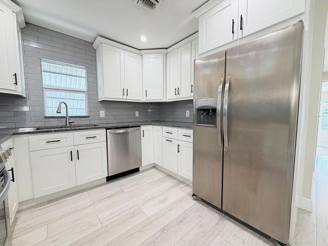 528 N J Street, Lake Worth Beach, FL 33460